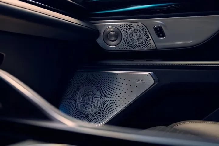 2026 Lincoln Nautilus premium Revel audio speaker system close up interior detail