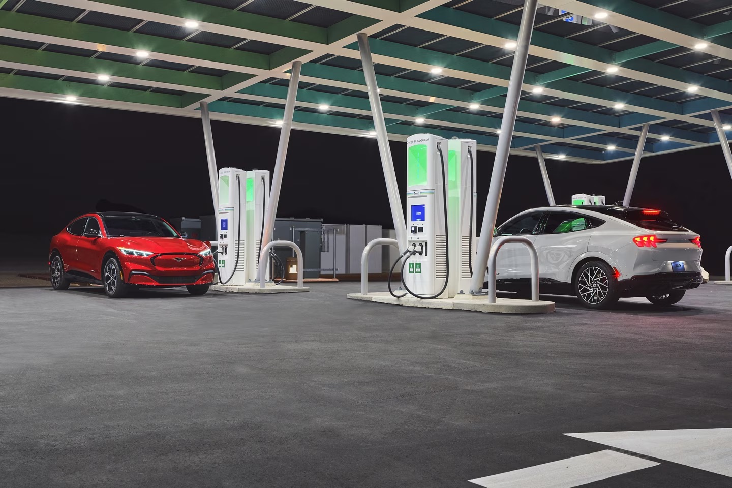 2024 Ford Mach-E on the go charging station two vehicles