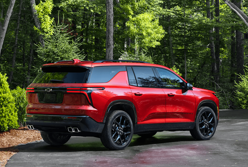 2026 Chevrolet traverse red exterior