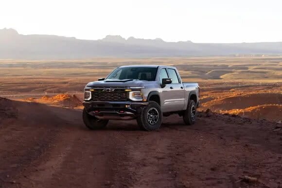 2027 Chevrolet silverado ZR2