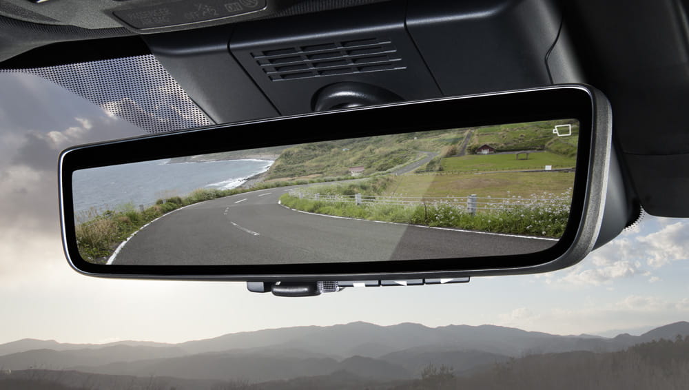 2026 Subaru Uncharted rearview mirror with dimmer