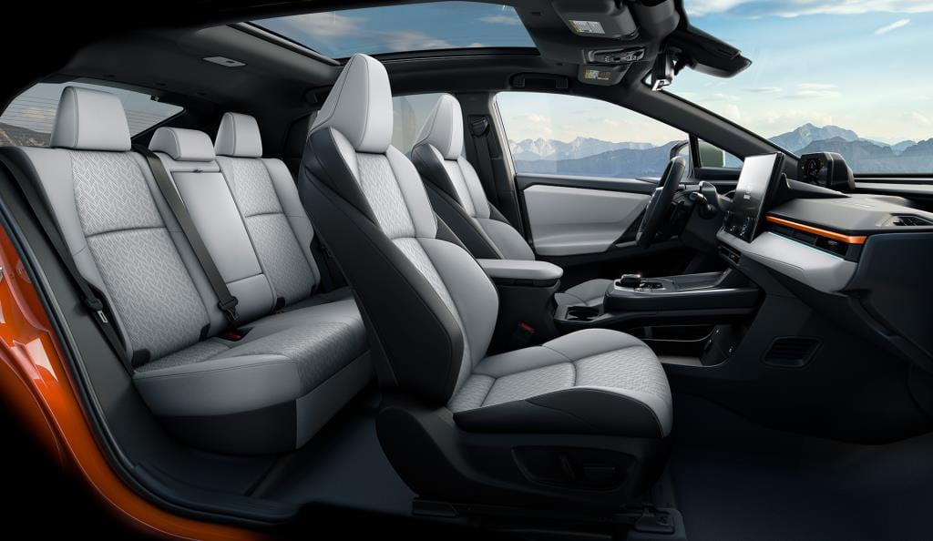 2026 Subaru Uncharted full interior