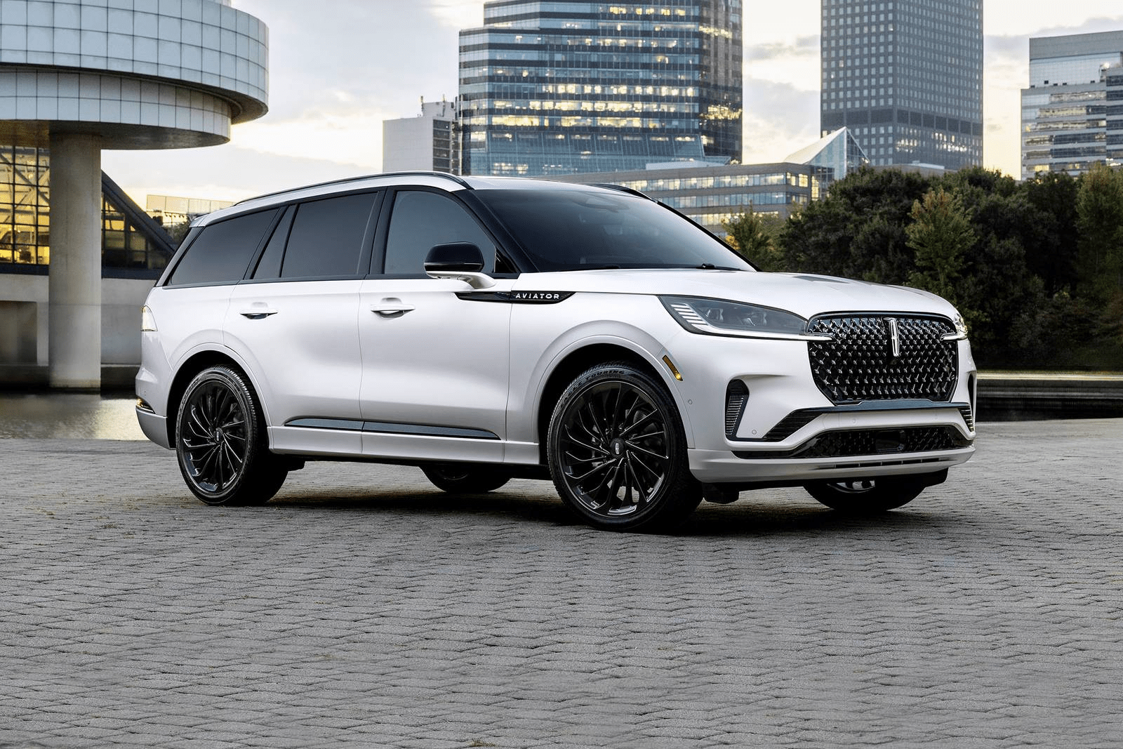 Luxury SUV Waterloo