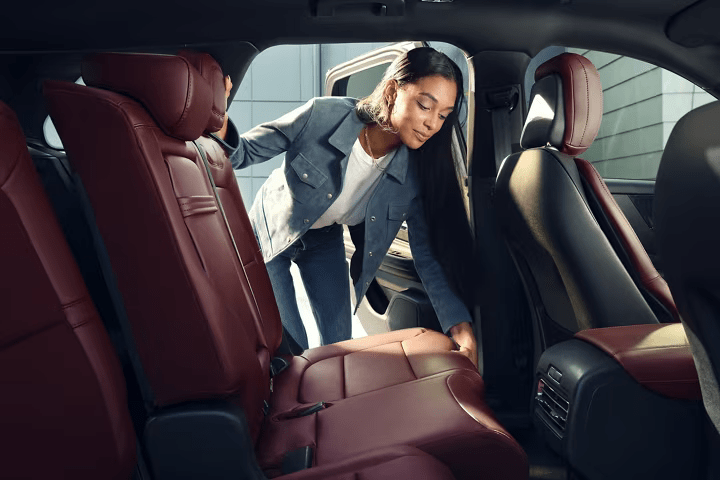 2026 Lincoln Corsair Luxury interior leather seats