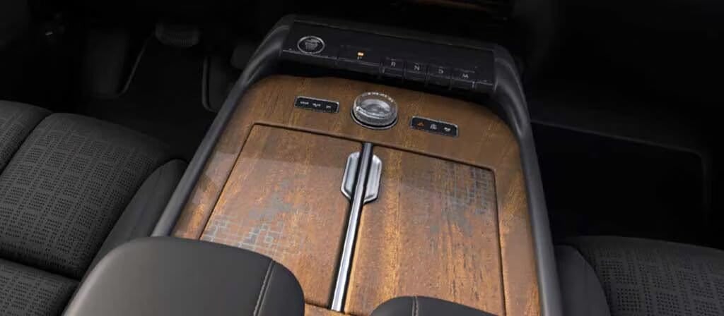 Lincoln Navigator Black label design