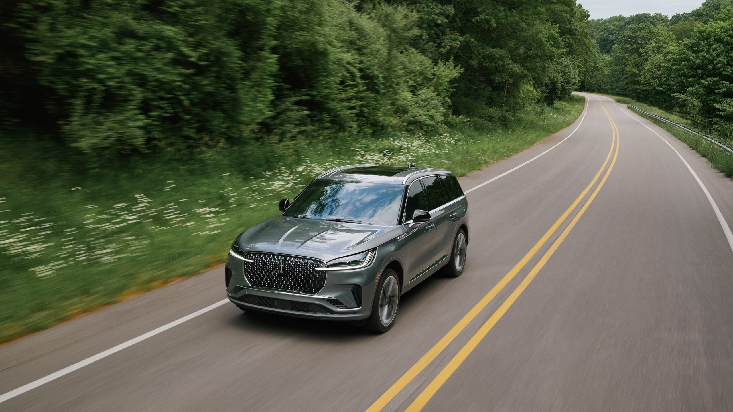 Lincoln Aviator Black Label performance