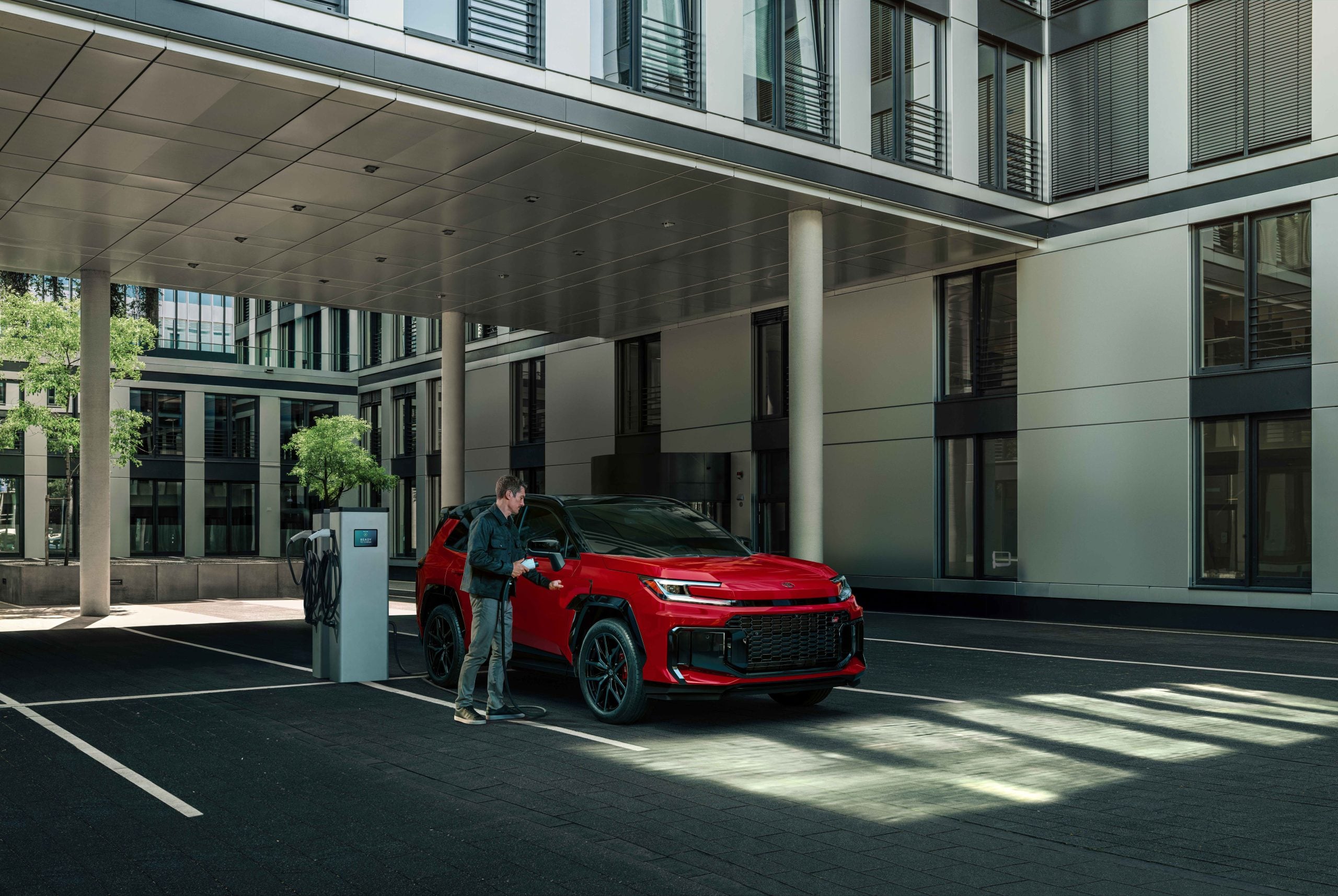 RAV4 Plug-in Hybrid GR-SPORT