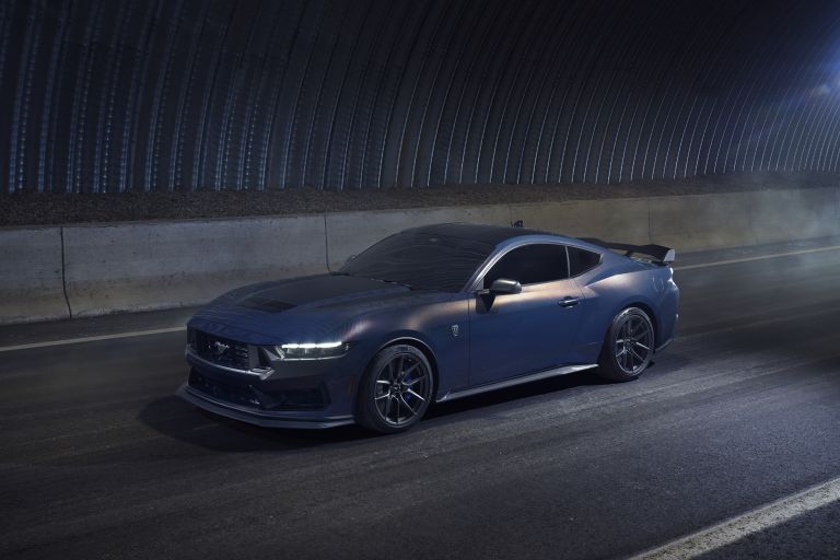 2026 Ford Mustang dark horse Track