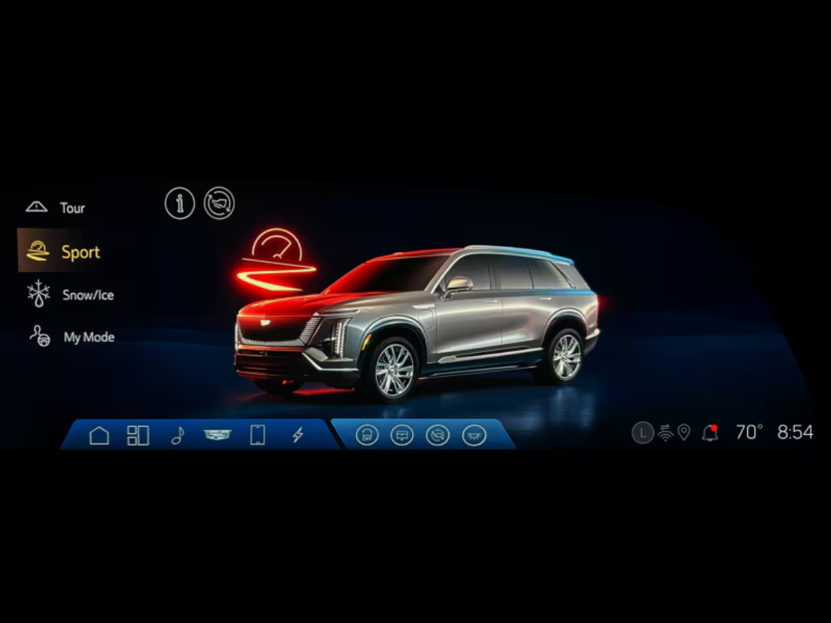 Display in the 2026 Cadillac VISTIQ showing drive modes including Tour, Sport, Snow/Ice, and My Mode with a 3D render of the SUV