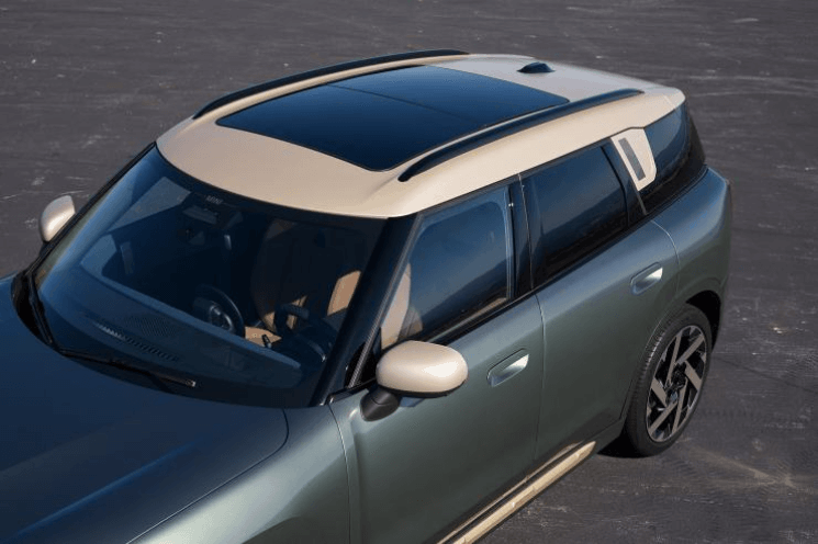 2026 Mini Countryman exterior roof