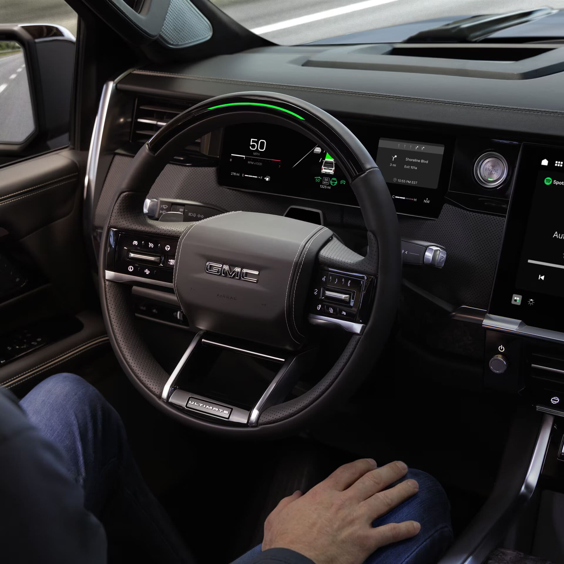 2027 GMC Sierra 1500 Driver Cabin Technology